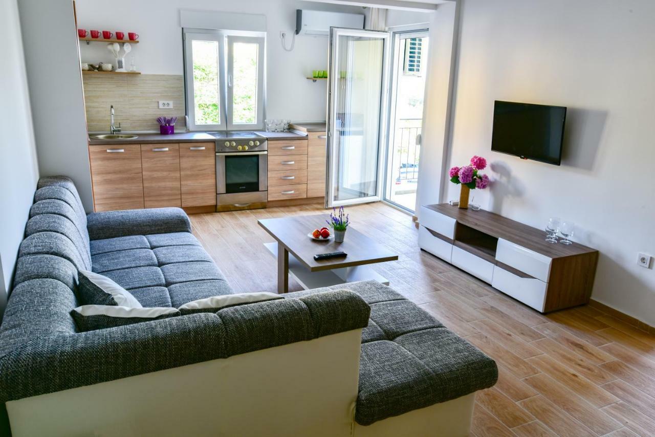 Apartmani Marina Kopitovic Petrovac Luaran gambar
