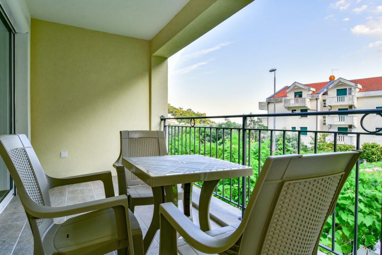 Apartmani Marina Kopitovic Petrovac Luaran gambar