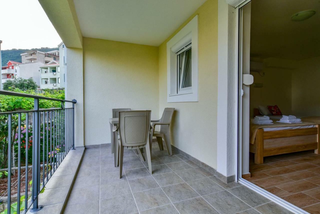 Apartmani Marina Kopitovic Petrovac Luaran gambar