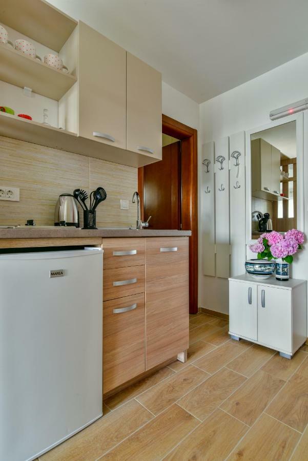 Apartmani Marina Kopitovic Petrovac Luaran gambar