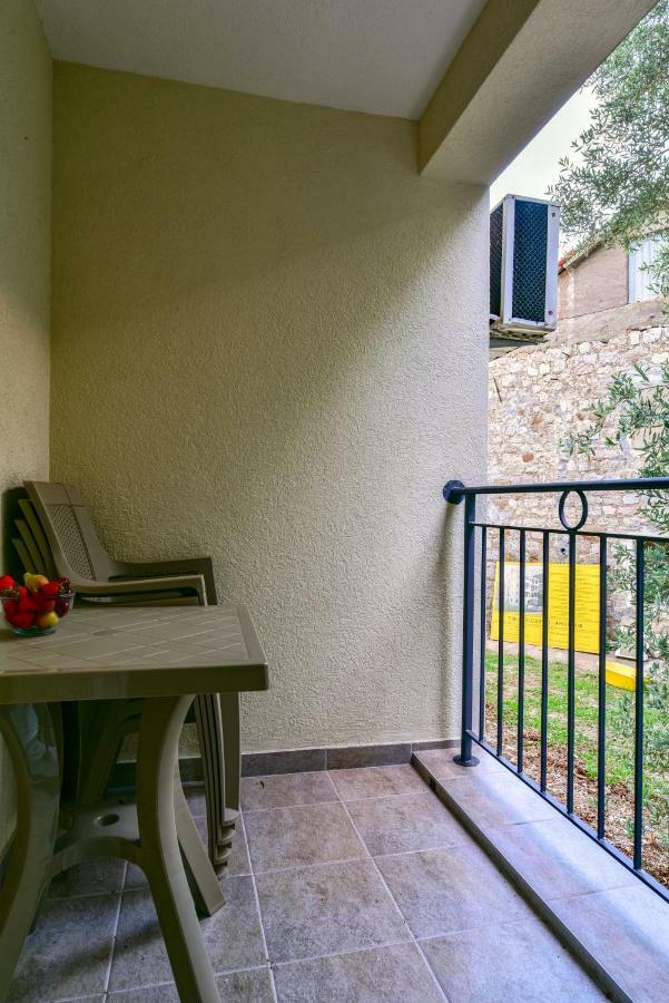 Apartmani Marina Kopitovic Petrovac Luaran gambar