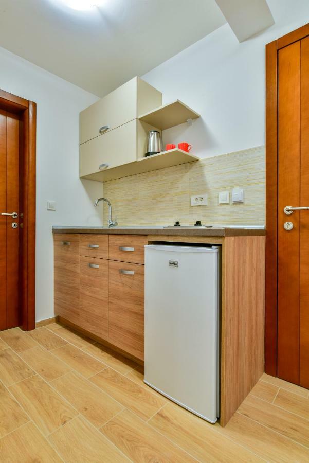 Apartmani Marina Kopitovic Petrovac Luaran gambar